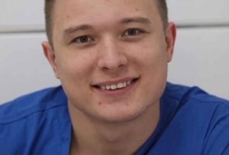 Пополнение состава клиники кандидатом медицинских наук!